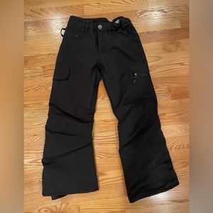 Girls Boulder Gear ski/snowboard pants Small 7/8